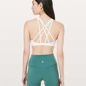 ululemon Free To Be Serene Bra *High Neck
White